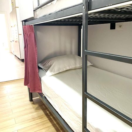 Mateo Hostel ฮีมาเรอ ภายนอก รูปภาพ