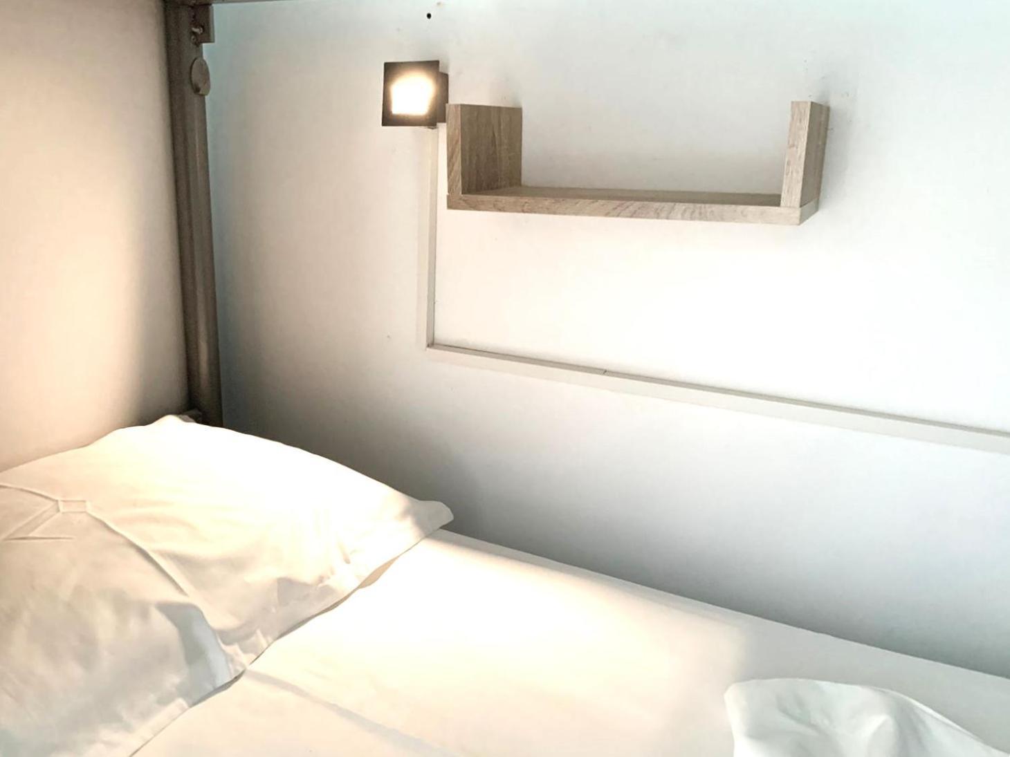 Mateo Hostel ฮีมาเรอ ภายนอก รูปภาพ