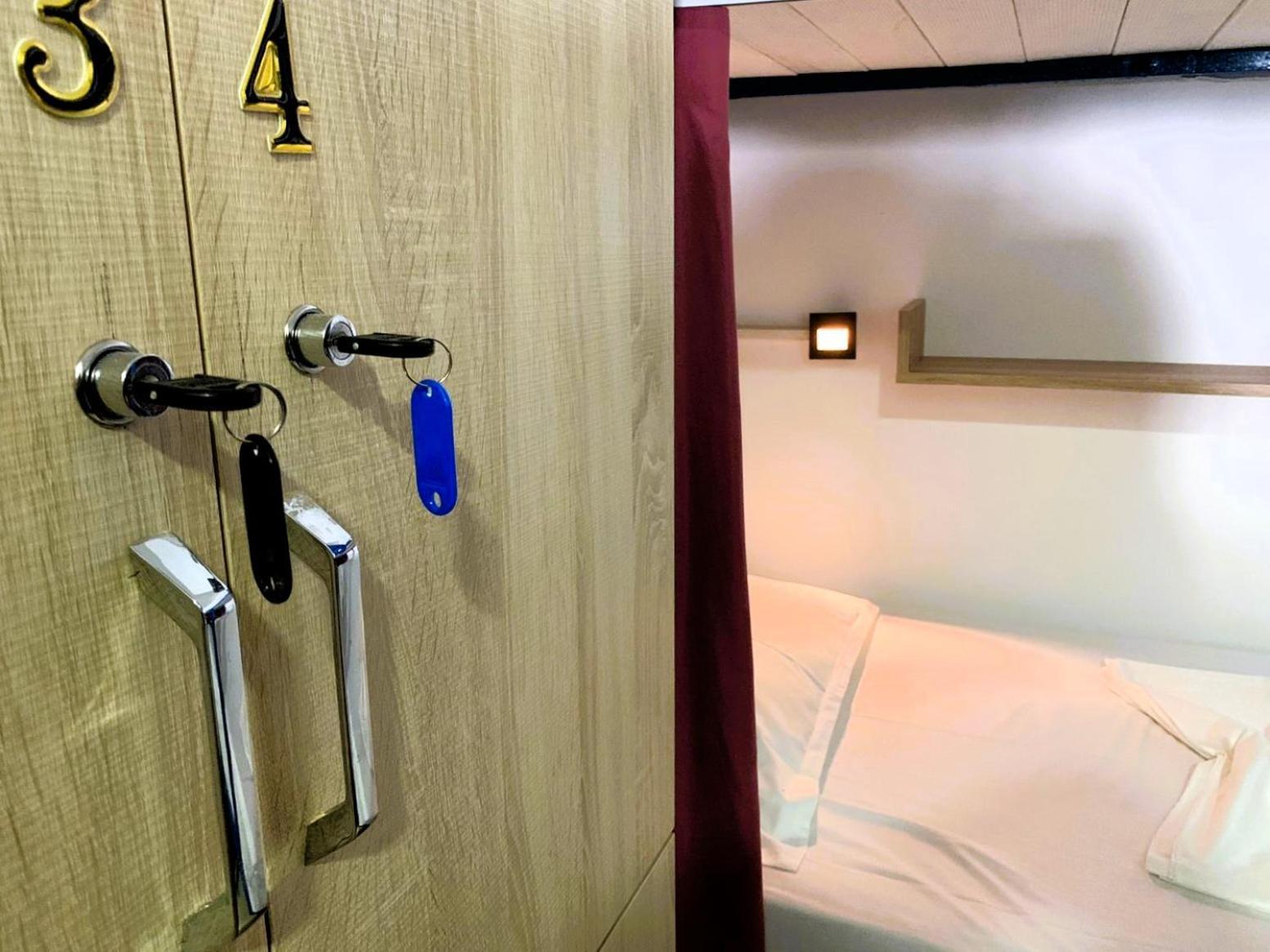 Mateo Hostel ฮีมาเรอ ภายนอก รูปภาพ